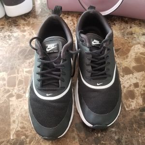Nike sneakers women's